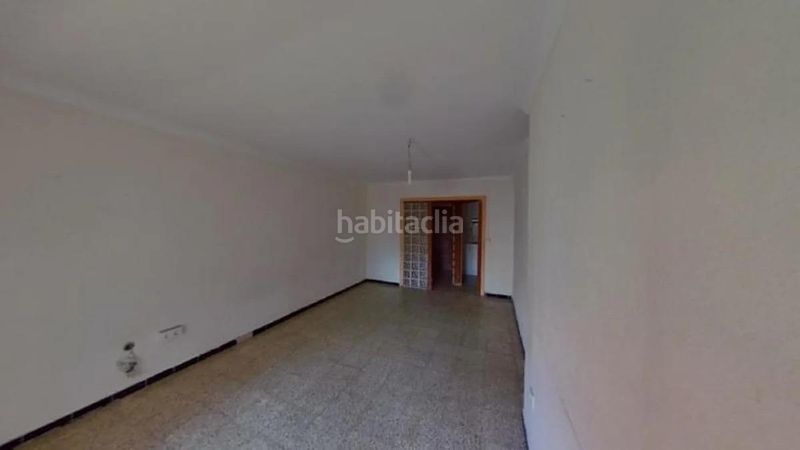 Foto 99bfbfb4-35a3-4fc1-a9b5-7c3ba72f6e6a. Apartament a Centre Salt