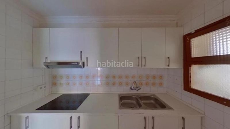 Foto a1c0632d-075f-4bd2-a659-5096231e621a. Apartament a Centre Salt