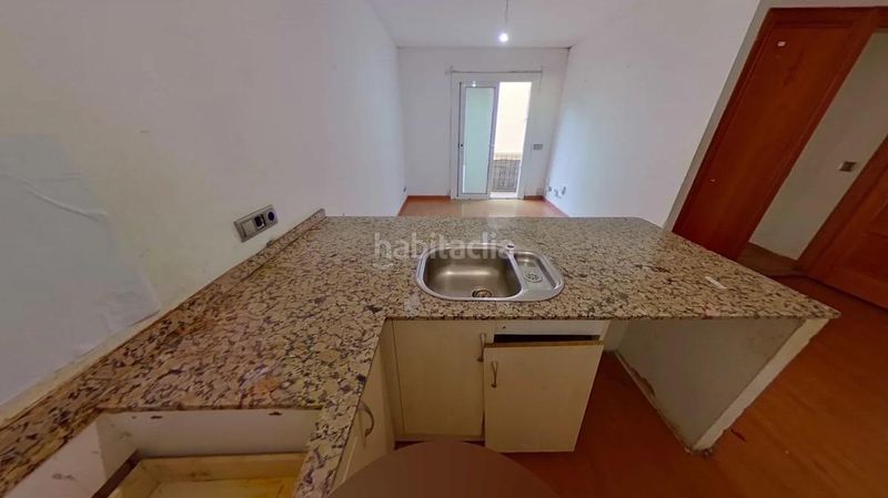 Foto 8e73e6d6-4a88-4ae0-9ed8-4d2b70ab11fb. Casa adossada amb aparcament a Centre Blanes