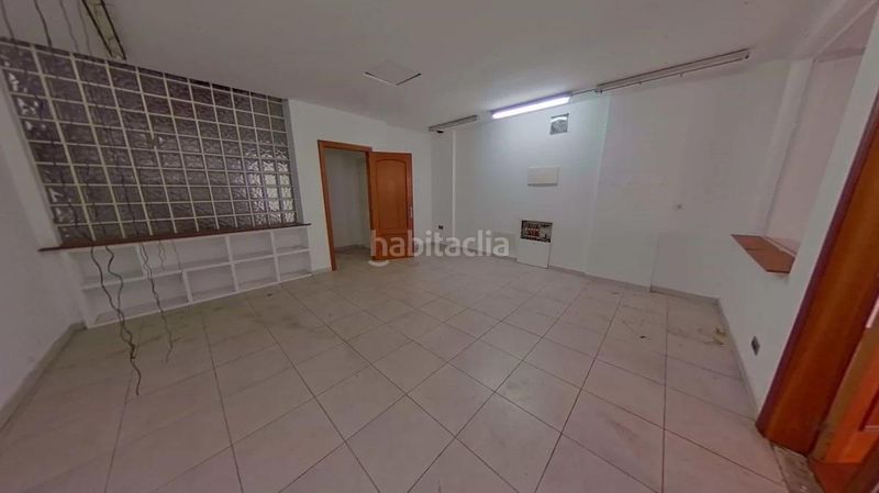 Foto f9a6bc76-a6e6-4e3a-960a-043bed30fe46. Casa adossada amb aparcament a Centre Blanes
