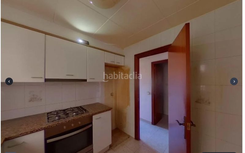 Foto 7778a6d2-ec77-4072-b10f-2b321e355822. Piso  ocupado, calle montblanc, en Mas Florit-Ca la Guidó Blanes