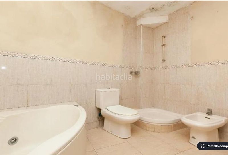 Foto 4ce2270a-cb8e-4b60-8a39-16b218620ad8. Piso vivienda ocupada, en Les Planes Sant Cugat del Vallès