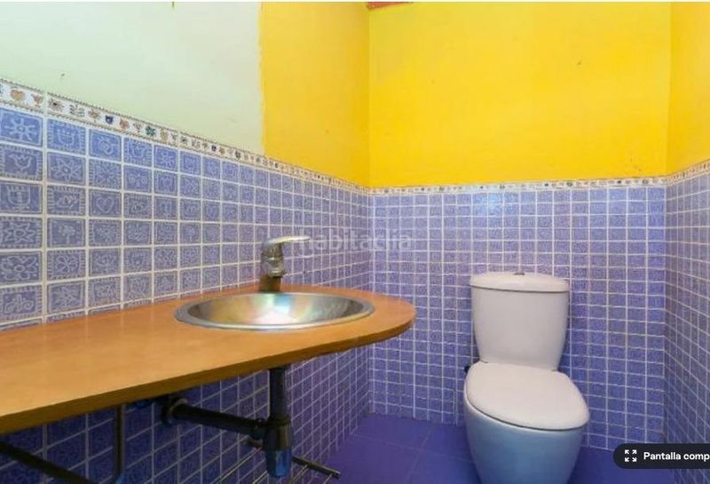 Foto bc6e4ff5-fe68-412a-a4bd-7f11e1cd4475. Piso vivienda ocupada, en Les Planes Sant Cugat del Vallès