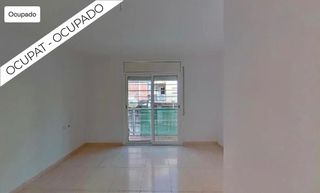 Pis a La Salut. Casa adosada ocupada 82 m2 2plantas en cpau piferrer, badalona