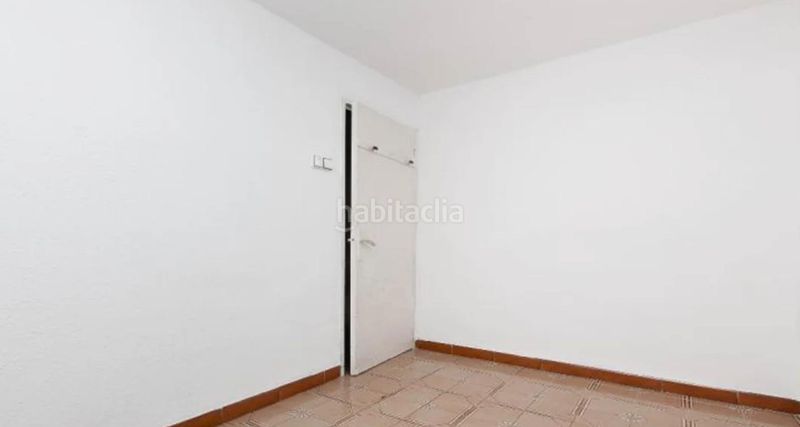 Foto 57a76d93-55b5-4c4d-bea0-a4037d691471. Pis a Els Merinals Sabadell