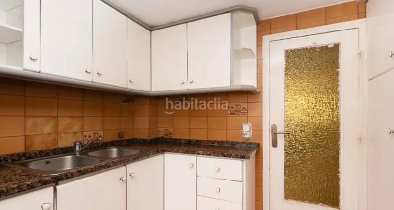 Foto 9eda5c4c-f6d7-4115-8314-e31c9eeba69a. Pis a Els Merinals Sabadell