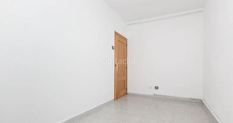Foto d731e2f5-87bd-4a06-abbe-a77158142bb2. Pis a Creu de Barberà Sabadell
