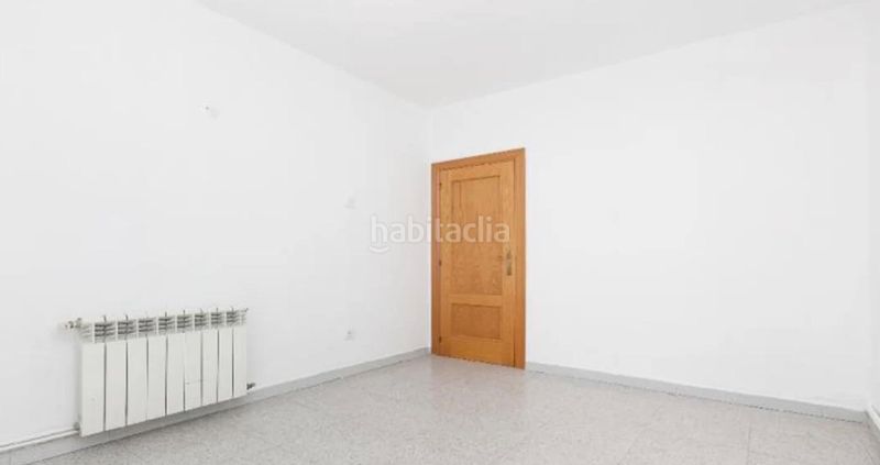 Foto f02004a1-3e82-4ddb-87a3-cc4664871c5a. Pis a Creu de Barberà Sabadell