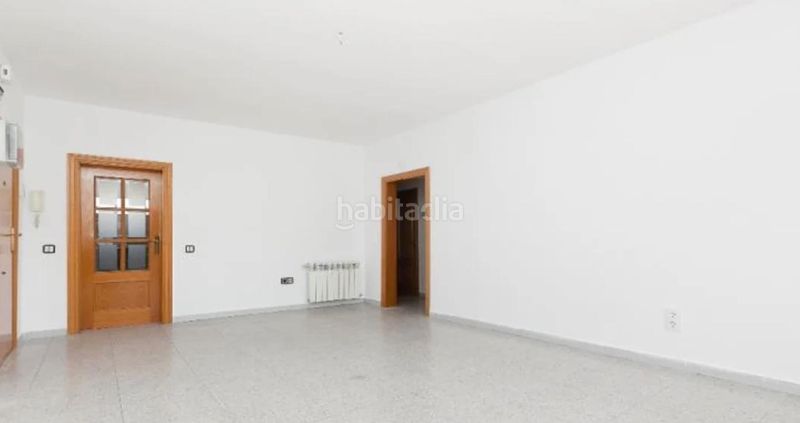 Foto fdf0ef88-8c1c-41d6-9714-769bc213ab88. Pis a Creu de Barberà Sabadell