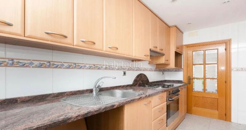 Foto af278900-a4e3-4123-b7ad-867a6fc5a349. Piso  ocupado en c drapaires, en Espronceda Sabadell