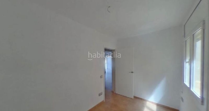 Foto 0f4f33f5-537d-4075-8221-57d92e94edeb. Pis a Creu Alta Sabadell