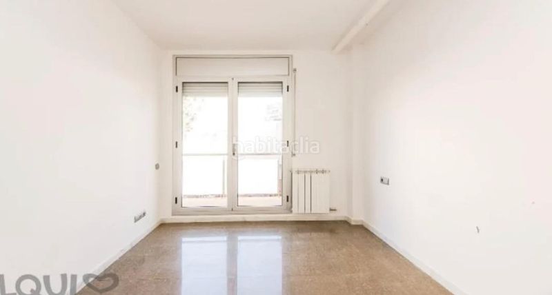 Foto f535fde9-c60b-48f8-aa40-82c9ae8257c2. Pis a Creu Alta Sabadell