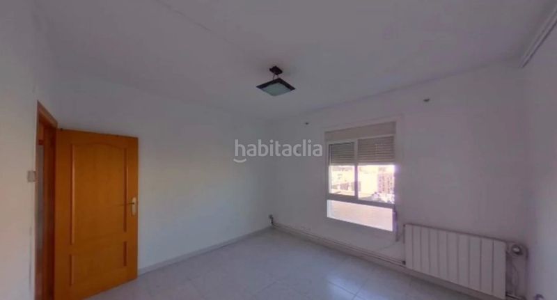 Foto 25590c1d-136b-4920-8c42-62b69cba7c90. Piso  ocupado en c torners, en Espronceda Sabadell