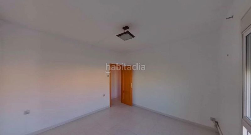 Foto d35f7ba9-0b12-4464-9531-7ee024b77a6d. Piso  ocupado en c torners, en Espronceda Sabadell