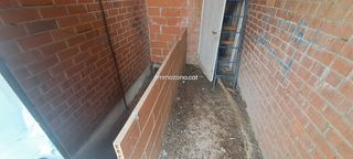 Local Comercial en Calle Miquel Martí i Pol