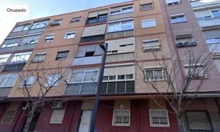 Flat in Can Mas. Piso ocupado en rambla sant jordi, ripollet