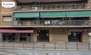 Piso  Listz. Piso ocupado en c listz, santacoloma  de gramenet, barcelona