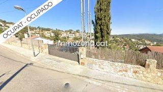 Xalet  Calle josep pla i casadevall. Casa ocupada de 297 m2, en argentona, barcelona
