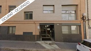 Apartament a Egara. Piso okupado 99 m2, planta 4 con ascensor, balcón carrer de lhoq
