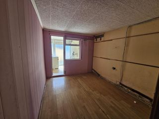 Flat  Gramoia. Piso para reformar, castell daro, sagaró , gramoia