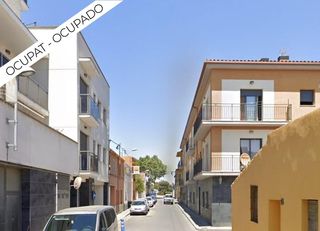 Apartament a Piverd-Vila-Seca-Bruguerol. Piso okupado 91 m2 útiles, parking, planta 1 con ascensor, carre