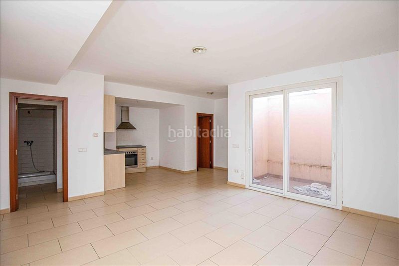 Foto 73f3a6ca-6842-41b8-85d0-d7cf9e632125. Apartament a Centre Figueres