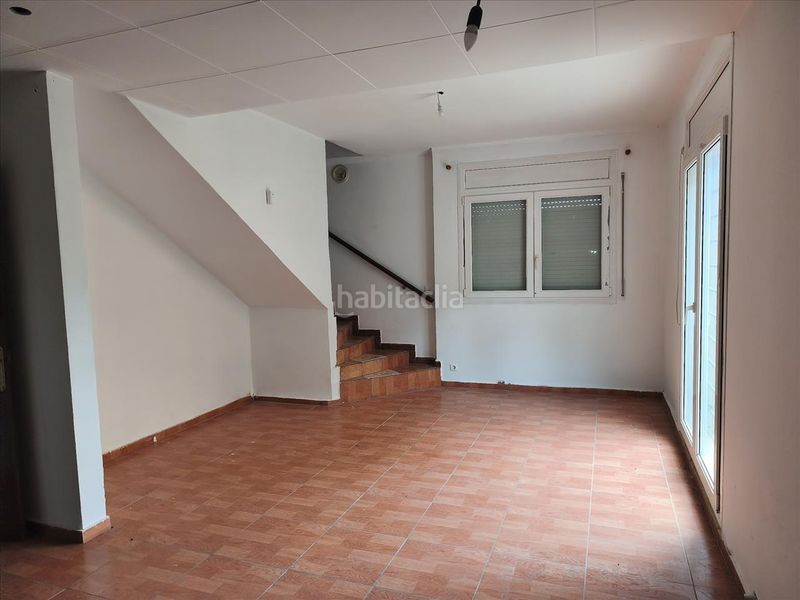 Foto f886491d-5359-40f0-ac03-68039a1632fa. Casa amb aparcament a Riells i Viabrea