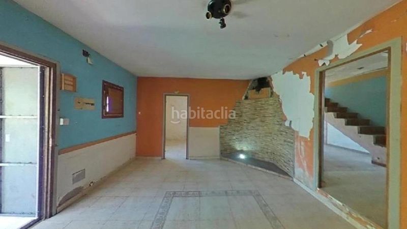 Foto 5629c545-d7e0-4c36-af79-fc557e1c57ff. Casa amb piscina a Massanes