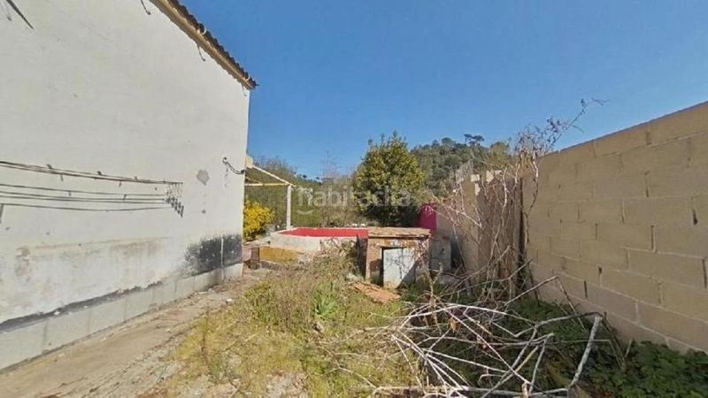 Foto e036eb40-2455-4ac5-b224-1c4408808456. Casa amb piscina a Massanes