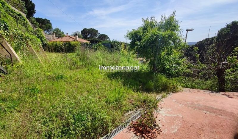 Foto 4665d62f-a256-4632-bfc5-f2a9597da5c8. Xalet amb aparcament a Lloret Verd - Els Pinars Lloret de Mar