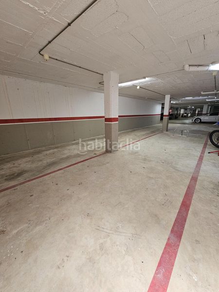 Foto c97837ce-905f-4369-897e-26d069affcf9. Pis amb aparcament a Breda