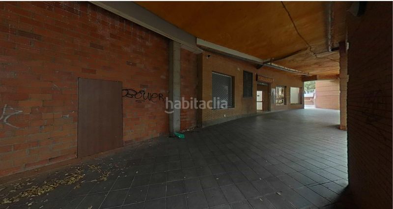 Foto ed3a255d-c507-4a35-ada8-c88f50c8a759. Local comercial a Eixample-Horta Capallera Figueres