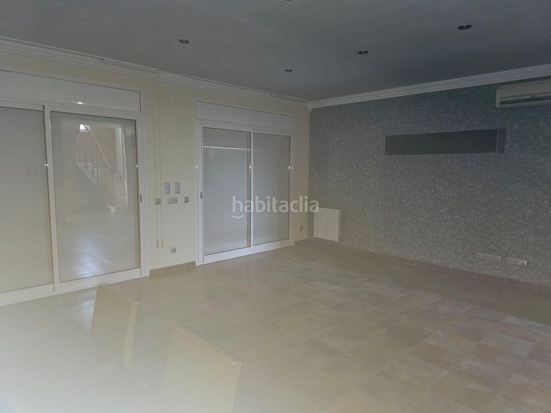 Foto 3fa09d20-8230-4378-b08b-75f74a011828. Casa amb aparcament piscina a Condado del Jaruco - Puigventós Lloret de Mar