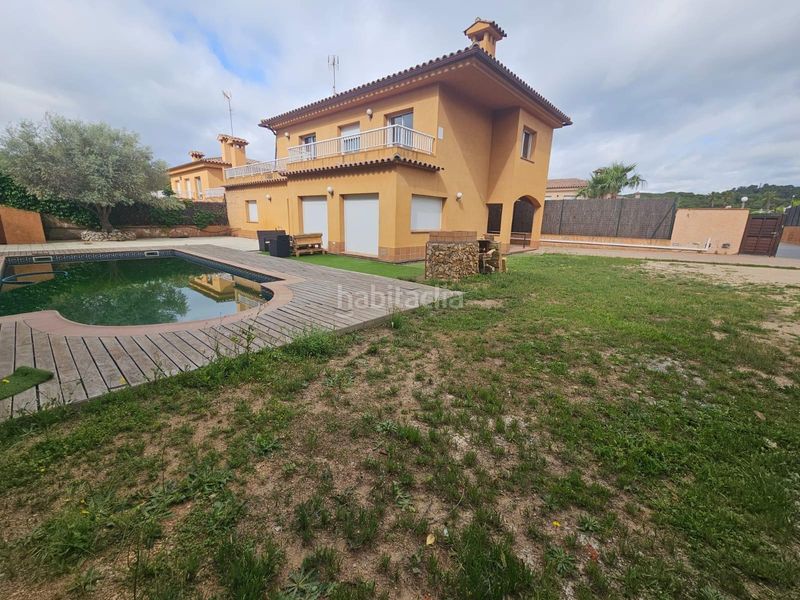 Foto 488ab67c-10ba-4982-bd15-6c705f41fe06. Casa amb aparcament piscina a Condado del Jaruco - Puigventós Lloret de Mar