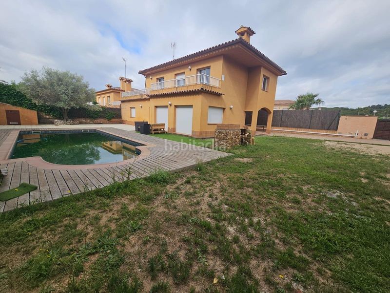 Foto 609b3b27-ebc7-47ea-85cf-d7c9cf386c2f. Casa amb aparcament piscina a Condado del Jaruco - Puigventós Lloret de Mar