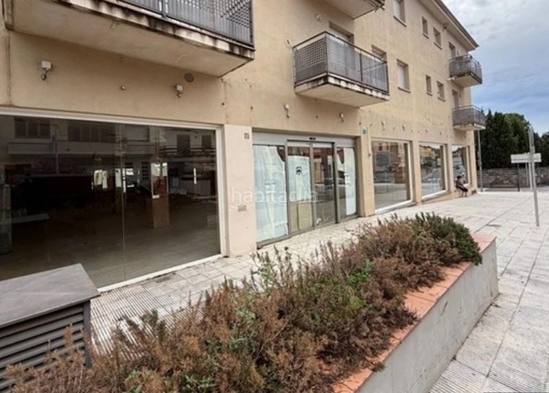 Foto 2a6d2364-f2ba-4749-9c8a-6adf5a3a6f93. Local comercial a Castelló d´Empúries