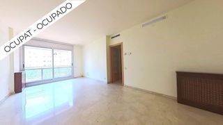 Appartement in Creu de Barberà. Piso ocupado 97 m2, vivienda protección oficial, 4 habitaciones,