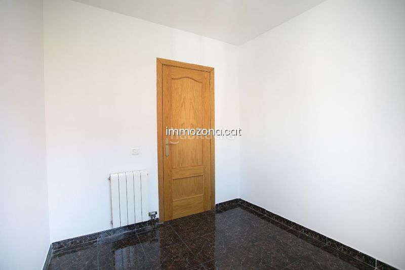Foto 1004df64-8528-4b3c-bada-044a1177216e. Apartamento piso ocupado, 78 m2, 3 habitaciones, en c mestre sagrera, en Palafrugell