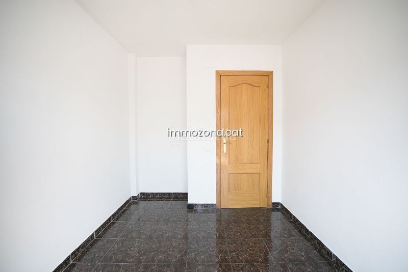 Foto f904dd86-4758-435c-bf7e-4d678da9d881. Apartamento piso ocupado, 78 m2, 3 habitaciones, en c mestre sagrera, en Palafrugell
