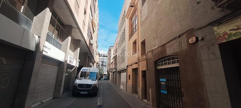 Foto 774c512d-e2e6-4ecd-96e0-b5dfe734a2a7. Edificio  exclusivo en el centro , eixample, carrer cardenal margarit, proyecto a medida en Girona