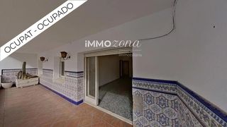 Apartamento  Escales. Piso 3 habitaciones, 2 ba�os, terraza, planta 1 sin ascensor pas