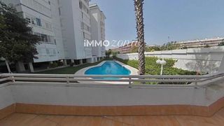 Apartamento  Ramon casas. Piso alquilado 3 habitaciones 94 m2 con terraza ascensor piscina