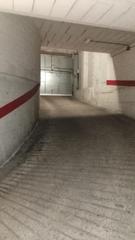Alquiler Parking coche en Sant Narcis. Se alquila plaza de parquing de rayas muy grande, 18m2zona maris