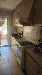 Flat in Centre. Para inversores. en venta piso en saltzona plaza verdaguer de 10