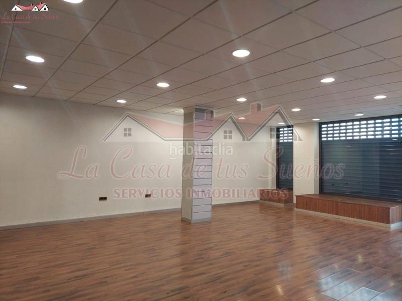 Foto 7dda8b18-4397-44f8-8d59-a3f83ce19372. Locale commerciale in calle gran vía 45 in Sax