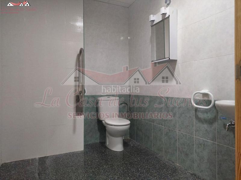 Foto 9dc0cd2c-967e-401f-b03c-c39c53dd409a. Locale commerciale in calle gran vía 45 in Sax