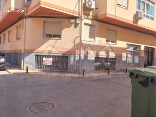 Aparcament cotxe  N/a. Local calle ecuador