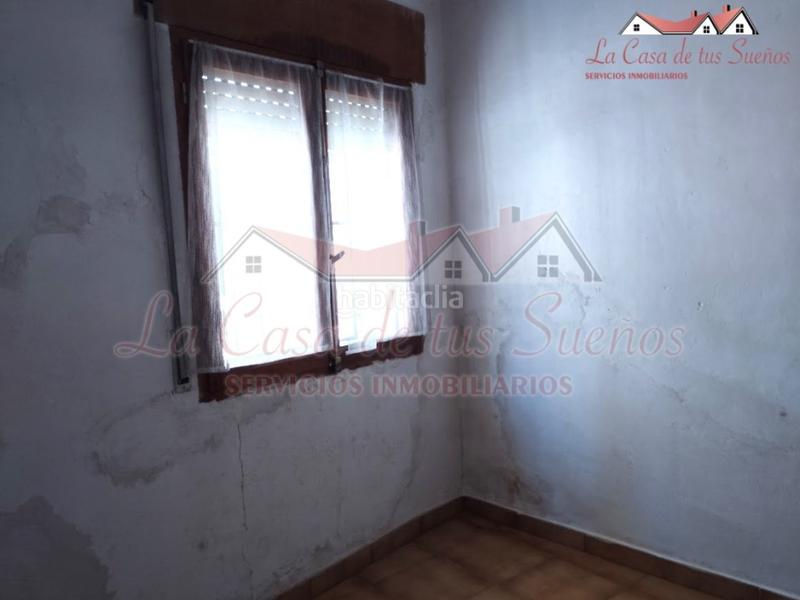 Foto 09c2060f-ed48-44cc-a80b-fecb2595177e. Maison avec parking dans Sax