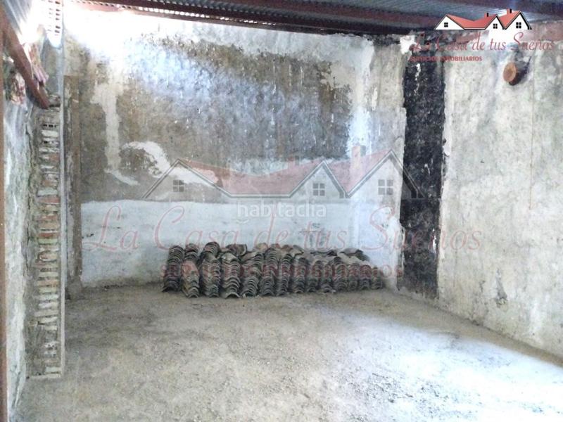 Foto 3e021339-a290-42a9-b538-bfbb32f88535. Maison avec parking dans Sax