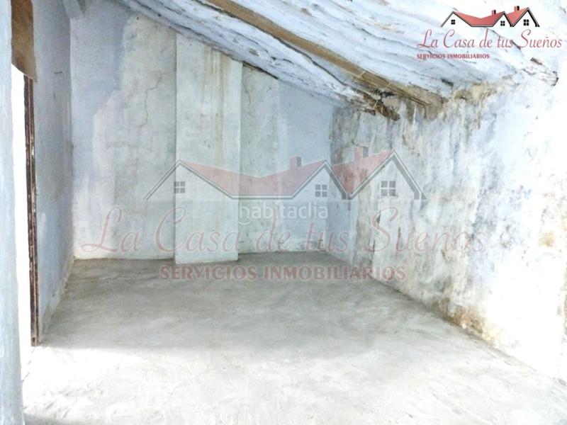 Foto 5938445b-6bbf-41cc-bb7a-48a94899977b. Maison avec parking dans Sax